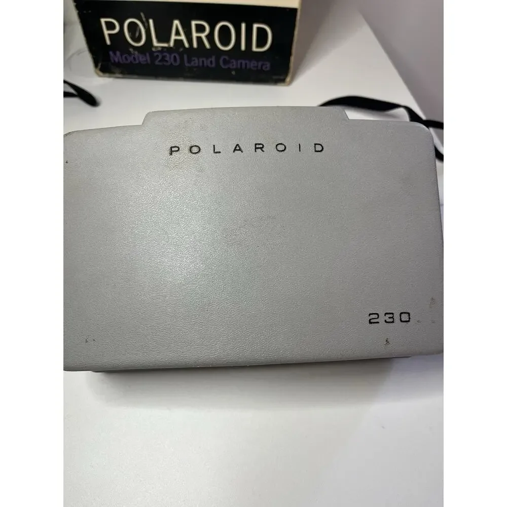 Polaroid automatic 230